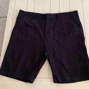 Blue Rock New York shorts for men. Color black, size 40”